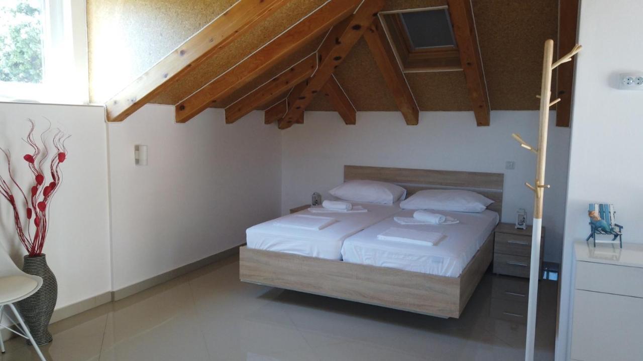 Guest House Kukuljica 2 زاتون المظهر الخارجي الصورة
